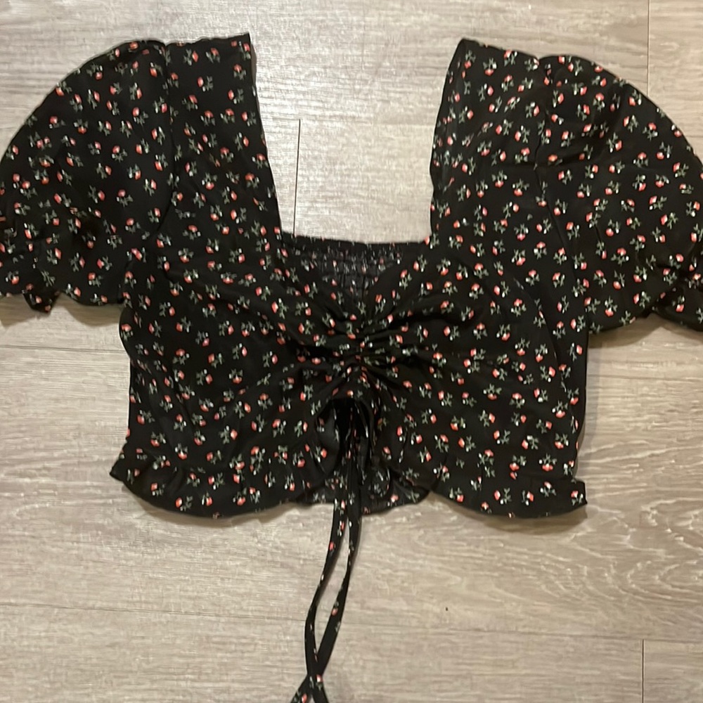 Cropped Blouse